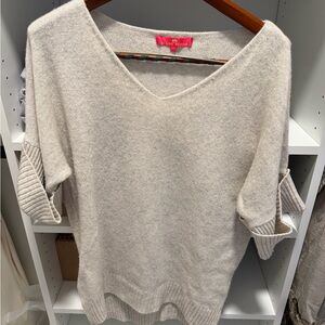 Elaine Turner V-Neck Sweater in Soft Cream